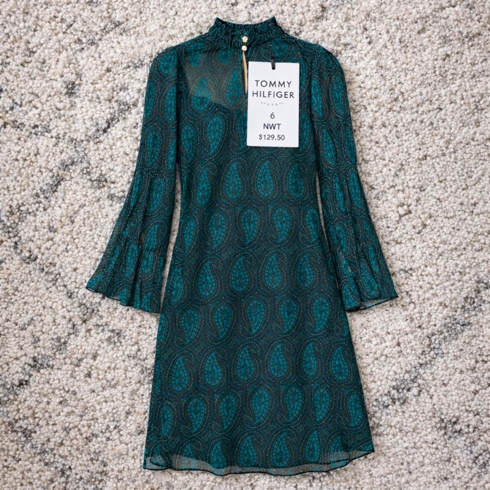 Tommy Hilfiger Paisley Chiffon Shift Dress Cypress Green 6 NWT Designer Office - Picture 3 of 7